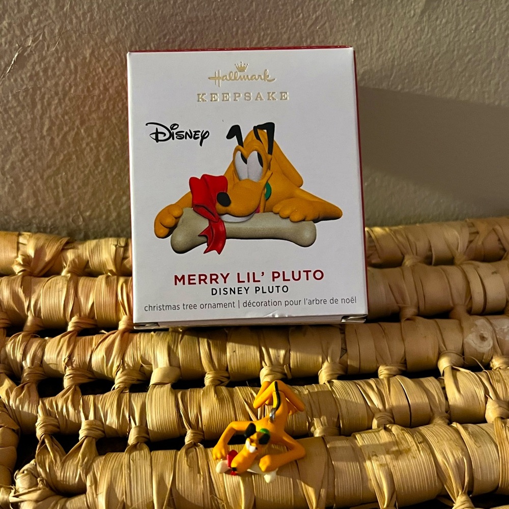 Hallmark Keepsake Miniature Disney Merry Lil Pluto Ornament